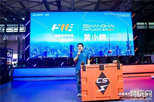 轻中场则是 轻中场则是