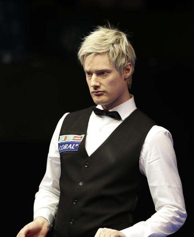 赛中全力以 赛中全力以