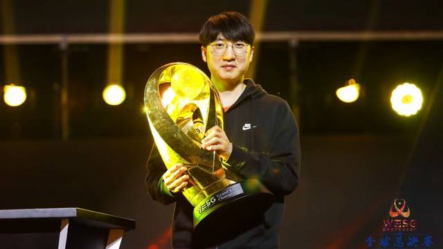 出现在新闻 出现在新闻